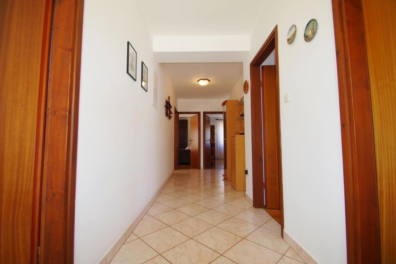 Apartment Ana Pola Esterno foto