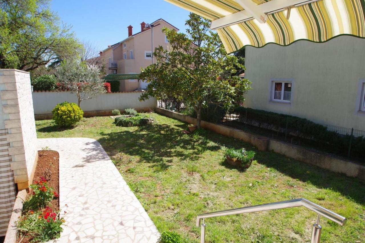 Apartment Ana Pola Esterno foto